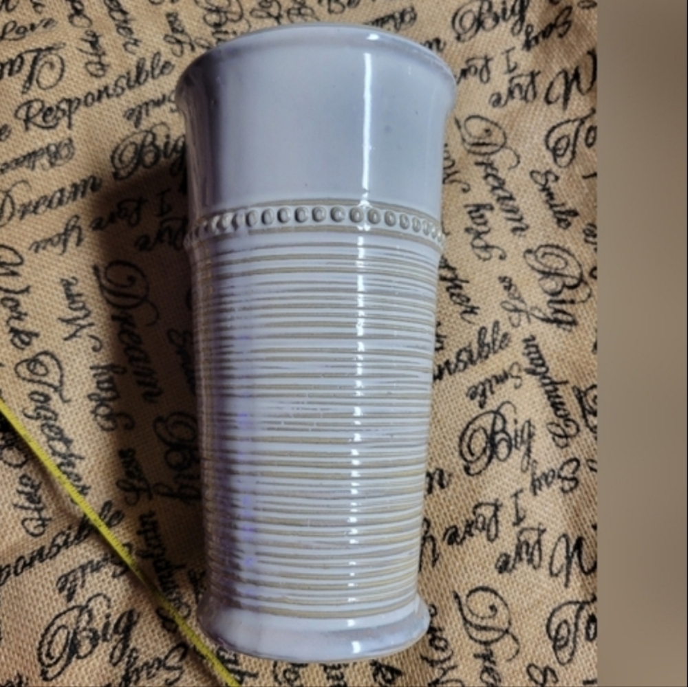 Raz Imports stoneware vase 8×5 very nice well made vase